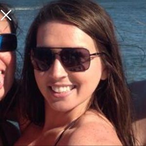 Meet your Posher, Stefanie